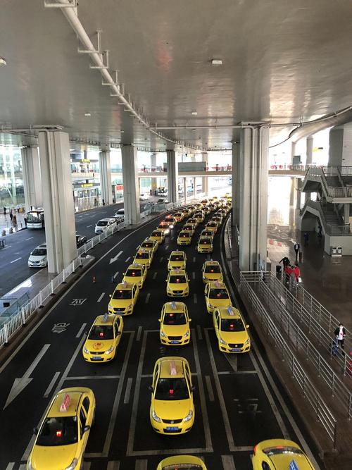 重庆机场租车自驾